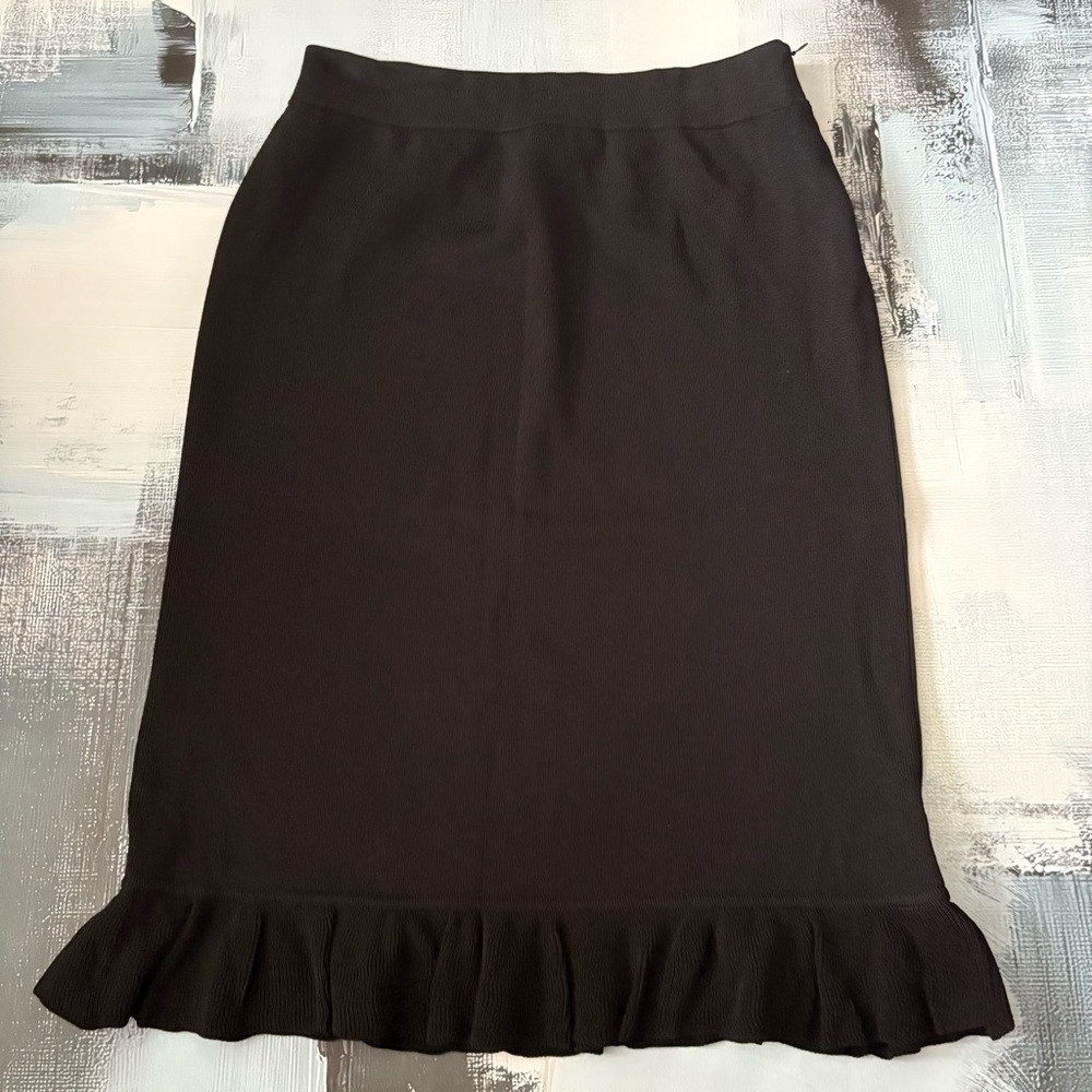 Vertigo Paris Black Knit Pencil Skirt with Ruffle Hem Women’s Medium M